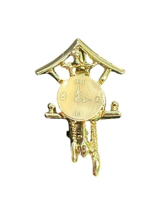 Jewelry - Vintage Brooch Clock Shaped Gold Tone Cream Enamel 1.5 Inch Womens Gift